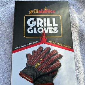 Grillaholics Red & Black Grill Gloves - Heat Resistant BBQ Gloves (Set of 2)